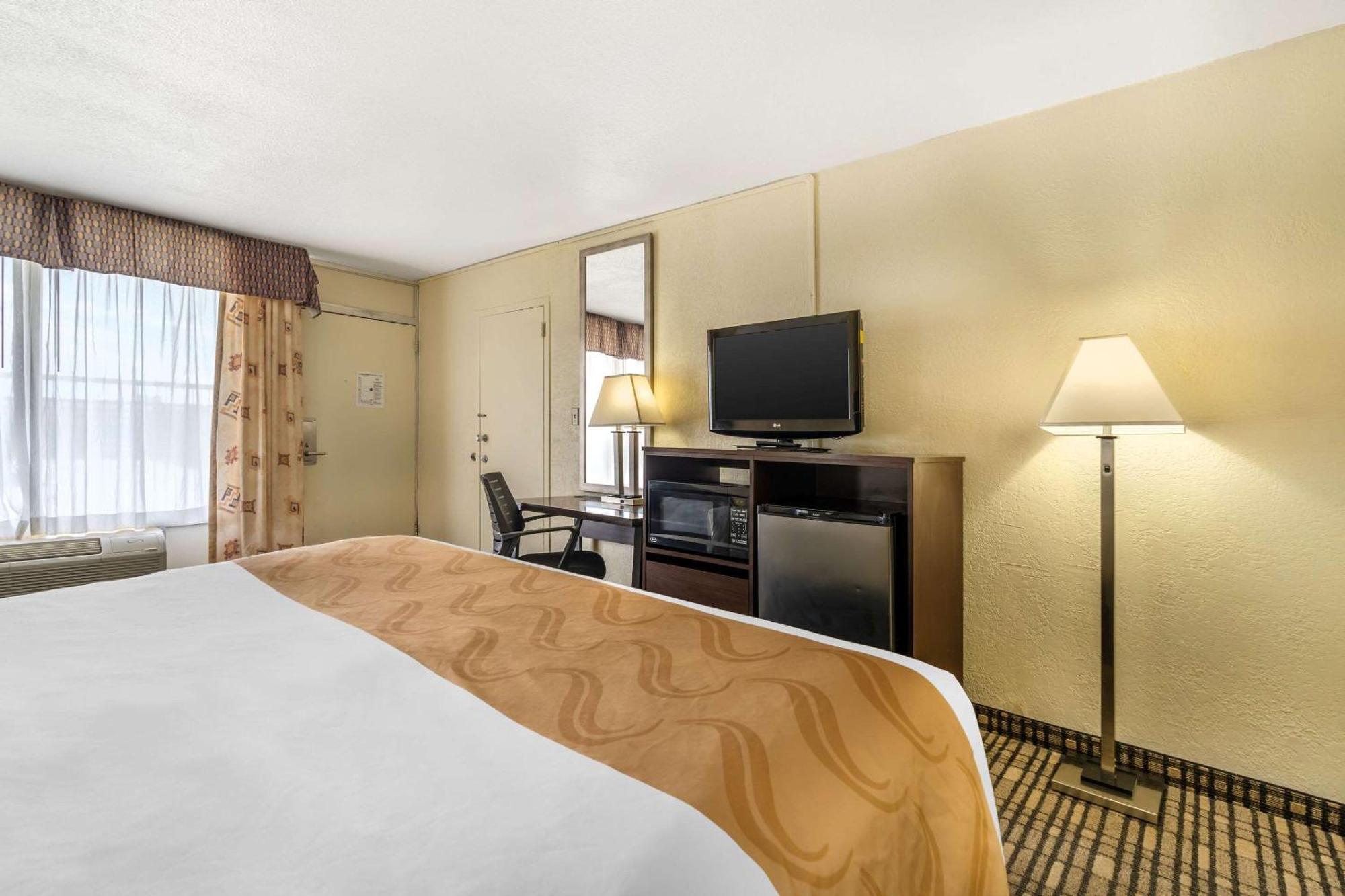 Quality Inn Tucumcari Exterior photo